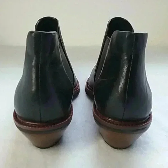 kelsi Dagger perforated black  leather booties - Picture 4 of 10